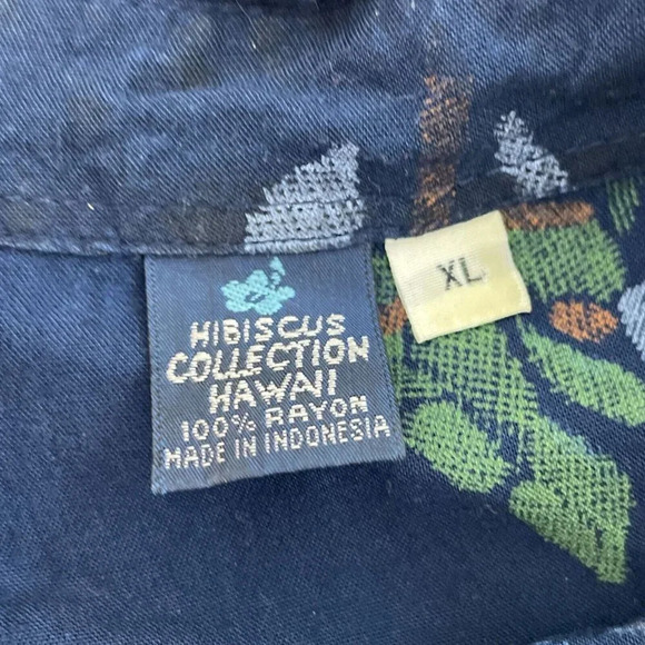 Hibiscus Collection Hawaii Turtle & Floral Print Blue Shirt XL 100% Rayon 4814 - Picture 3 of 7
